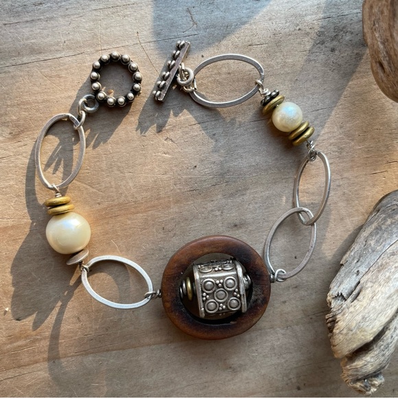 Vintage Artisan Charms & Beads Retro Sterling Silver Link Toggle Bracelet - Picture 7 of 10